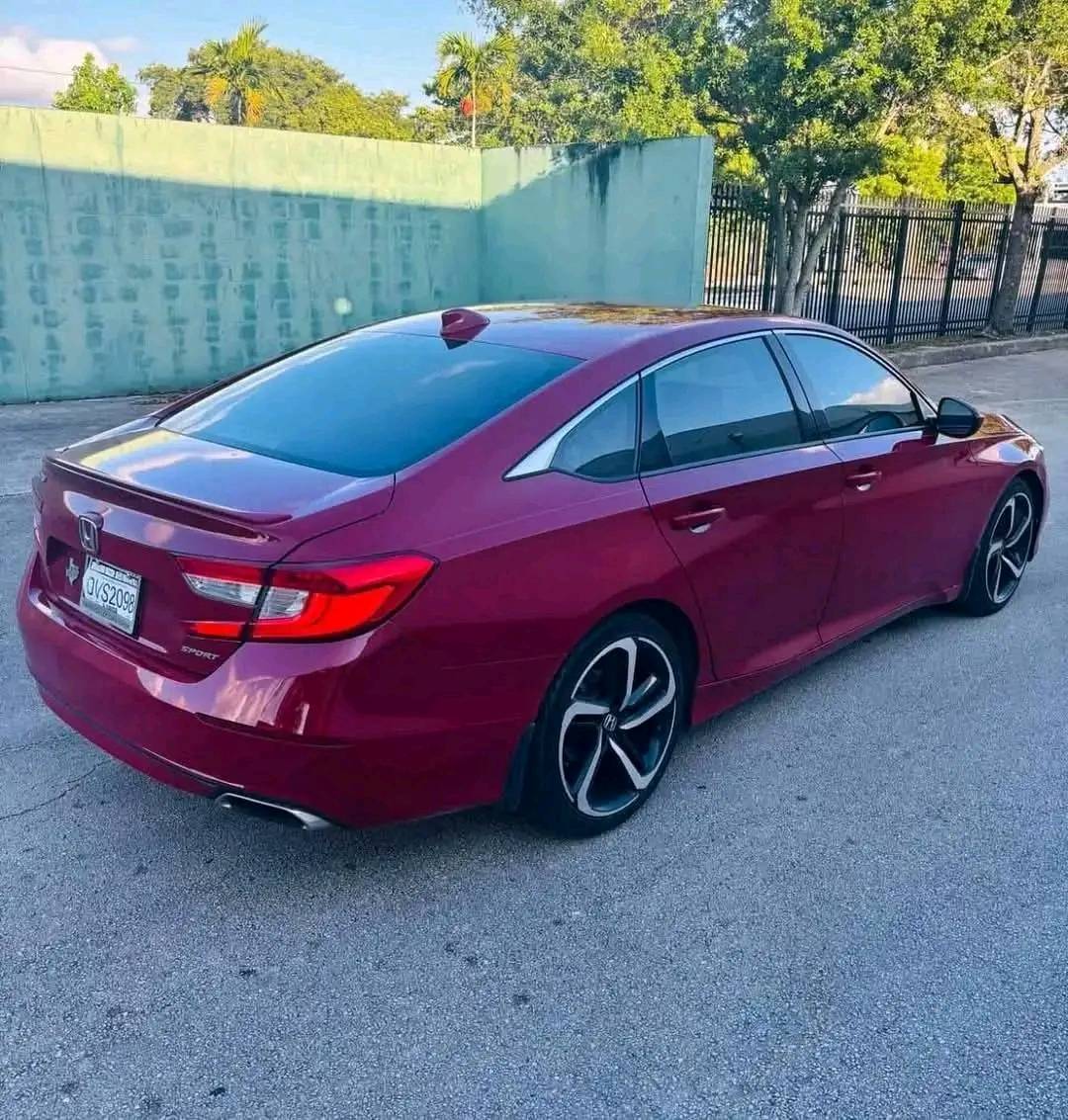 Honda Accord • Sport Sedan 4D
